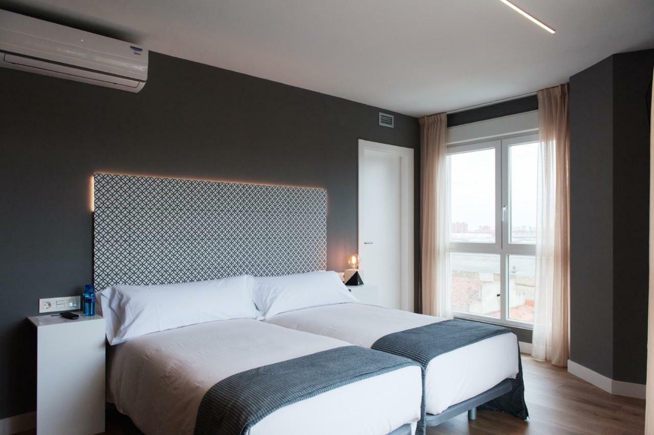 Rener Hotel Los Campones Gijon Ngoại thất bức ảnh